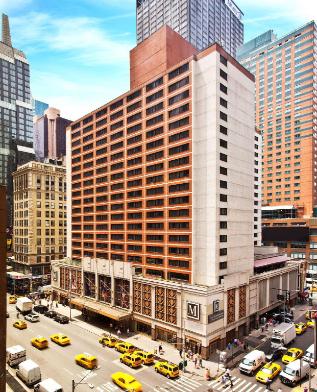 Hotels near Olive Garden