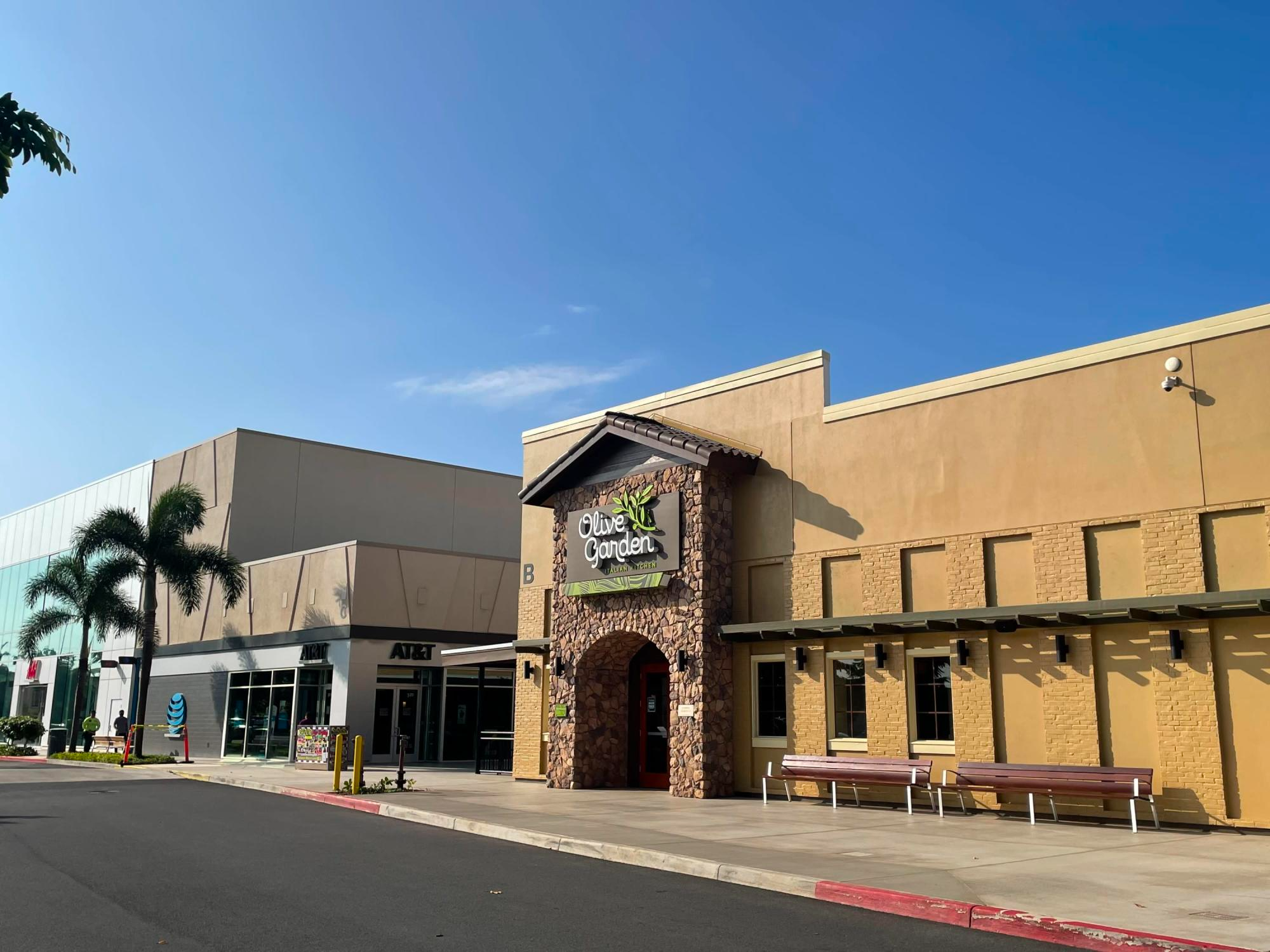 Olive Garden Ka Makana Alii