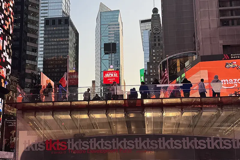 Olive Garden Times Square Ball Drop