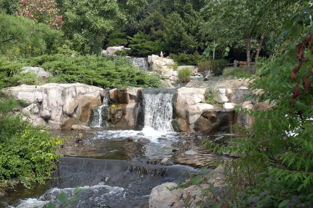 Lake Katherine Nature Center & Botanic Gardens