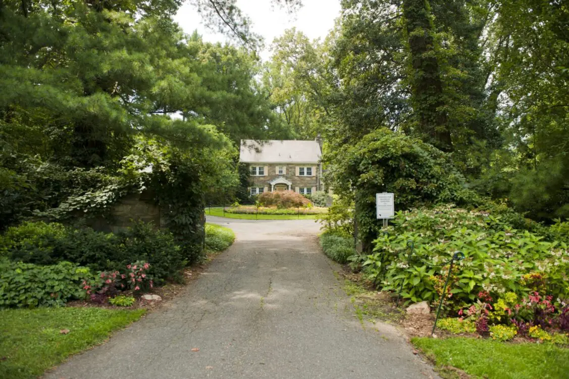 Mccrillis Gardens Bethesda Md