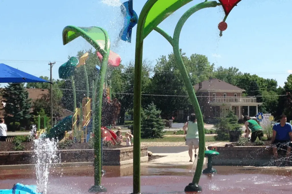 Riverside Gardens Leo-Cedarville