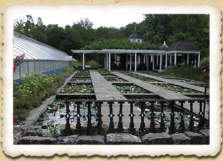 Waterford Gardens Saddle River