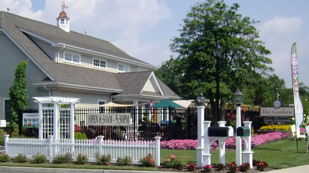 Bay Gardens East Moriches