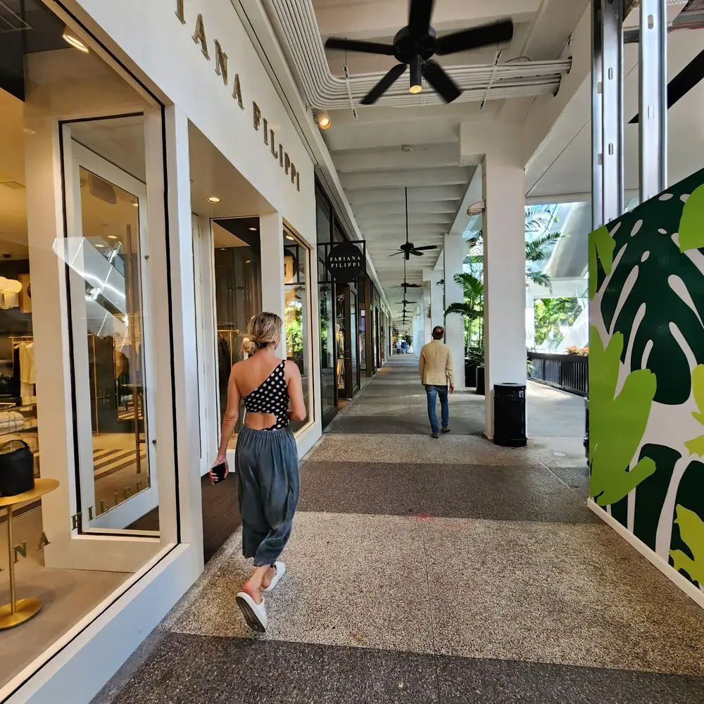 Best High-End Shopping near Beach Gardens
