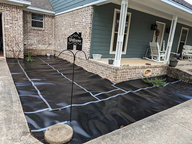 Black Plastic Sheeting for Gardens
