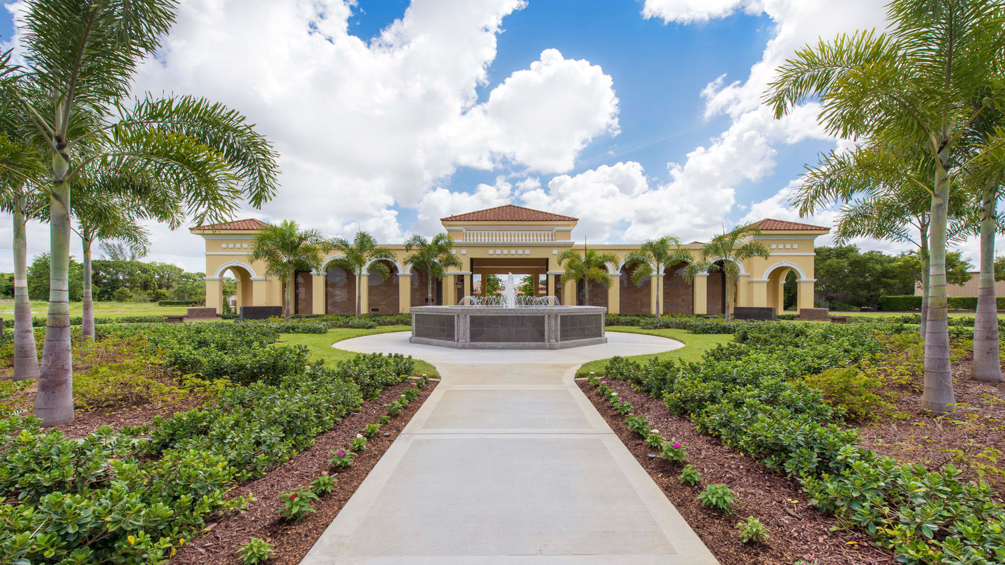 Hodges Funeral Home at Naples Memorial Gardens