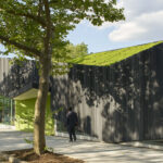 Kew Gardens Hills Library
