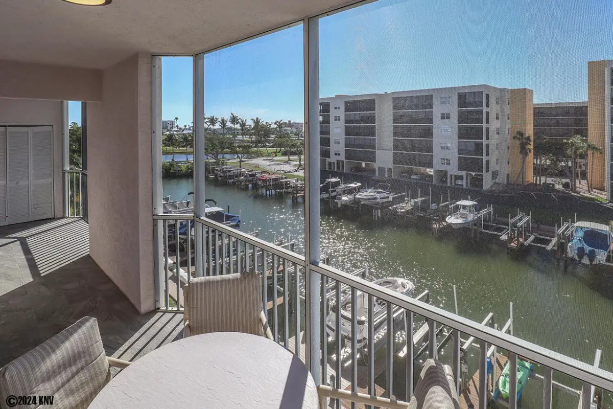 Multi-Family Luxury Vacation Homes Beach Gardens