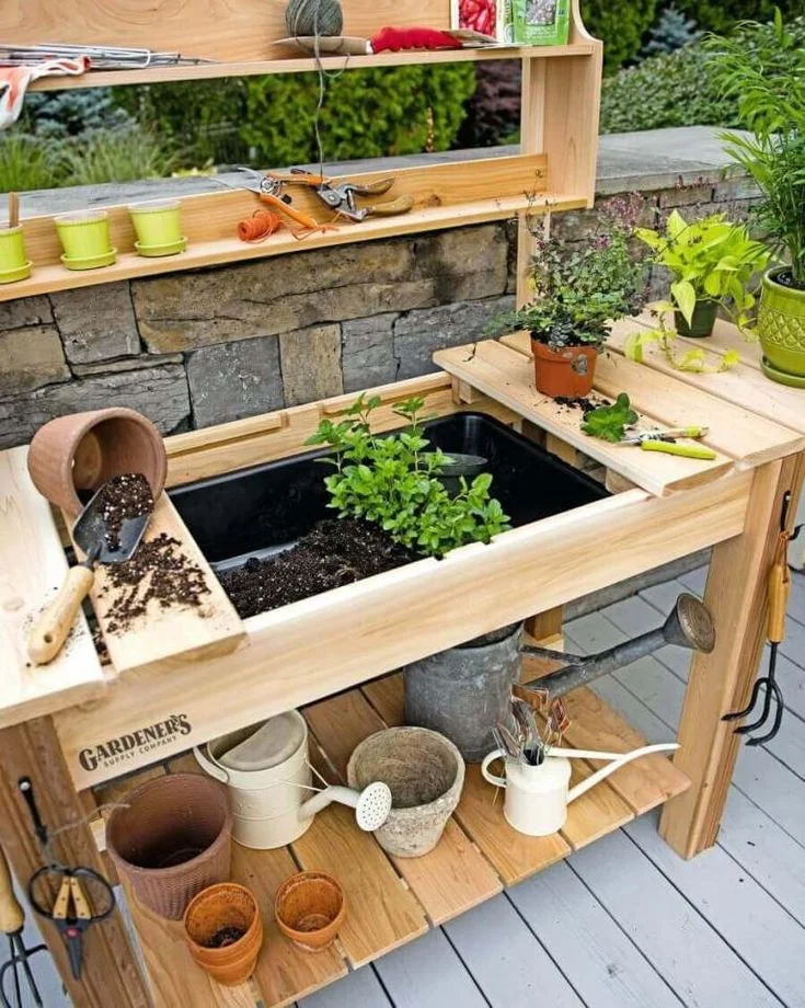 Outdoor Gardening Table Plans