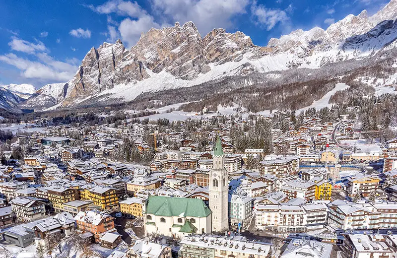 Val Gardena Vs Cortina D'Ampezzo Christmas Skiing