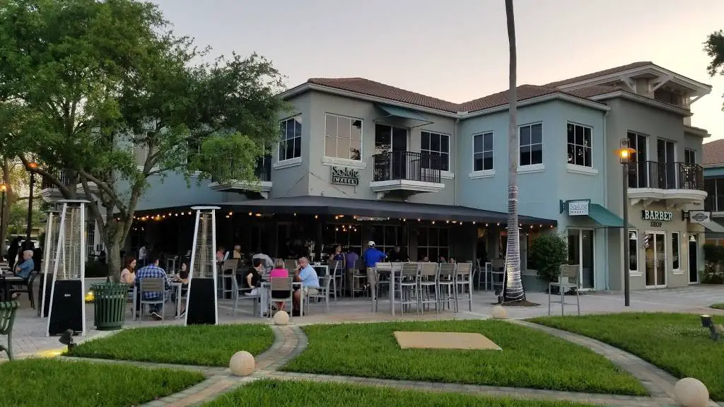Salute Palm Beach Gardens