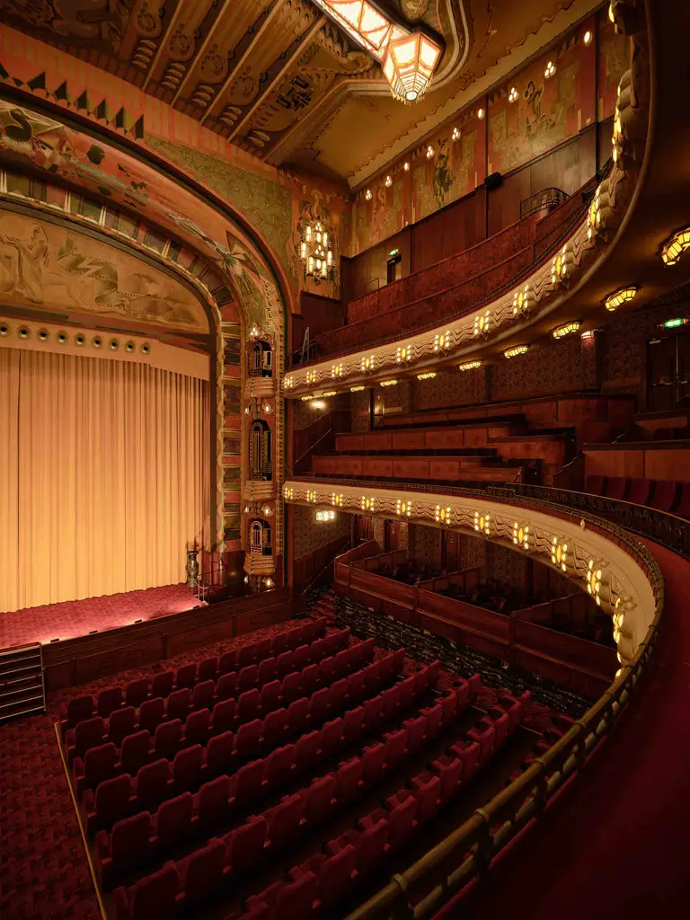 cine palm beach gardens unveiling cinema magic