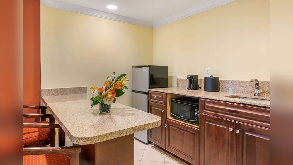 best places to buy a laptop in palm beach gardens