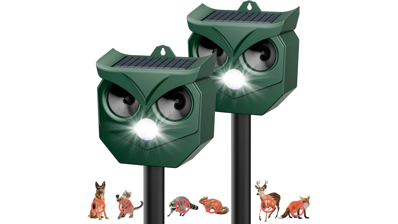 Ultrasonic Animal Repeller LED Strobe Lights - Honest Review 7 featured 2961