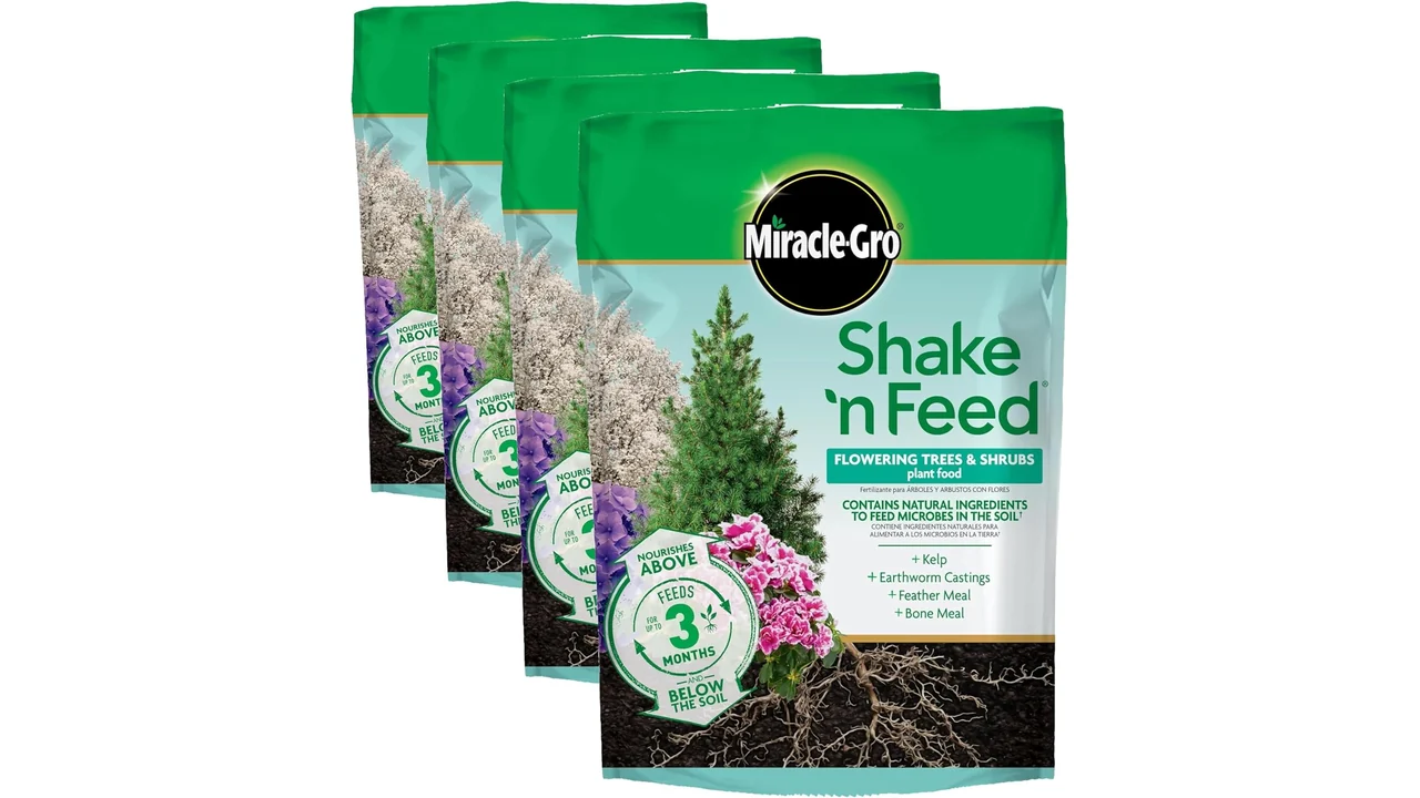 Miracle-Gro Shake ‘N Feed Flowering Trees Shrubs Plant