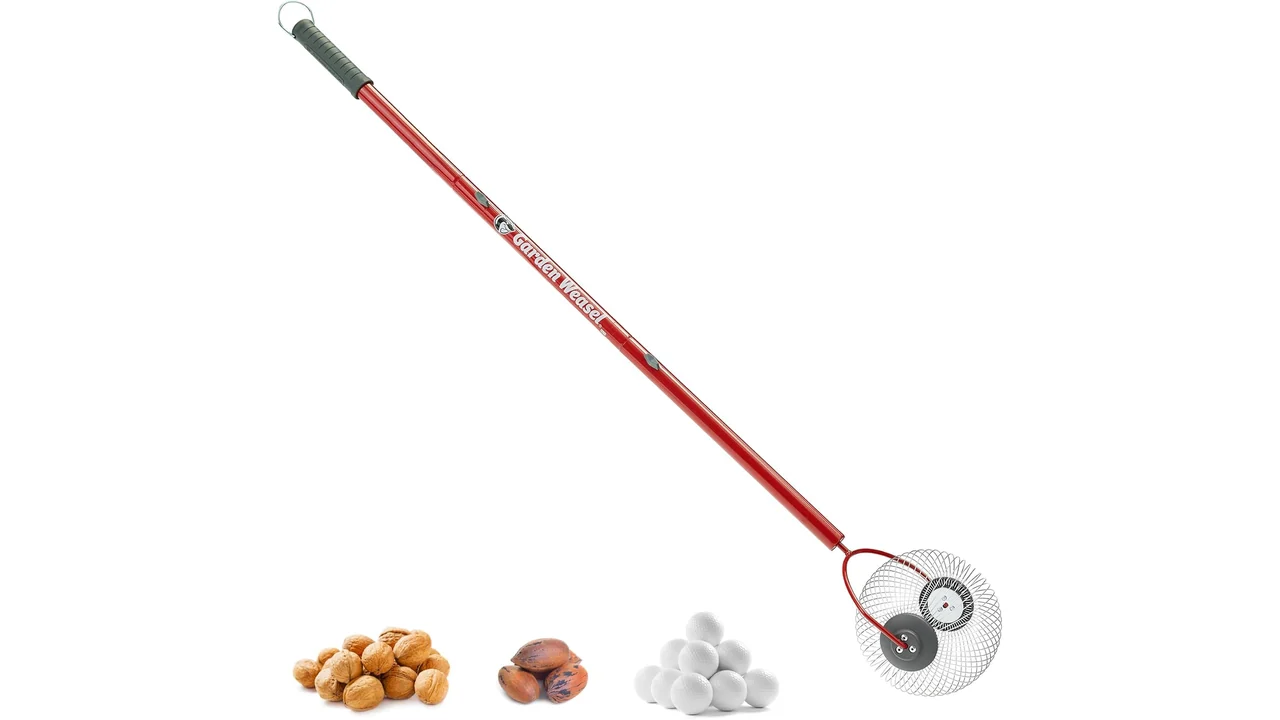 GARDEN WEASEL Nut Gatherer Roller - Honest Review 5 featured 3140