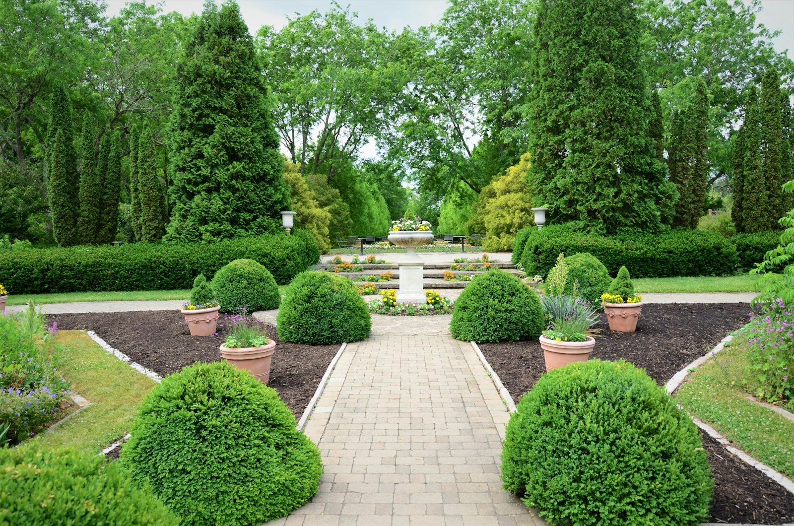 Stunning Florida Landscaping Ideas for Your Front Yard