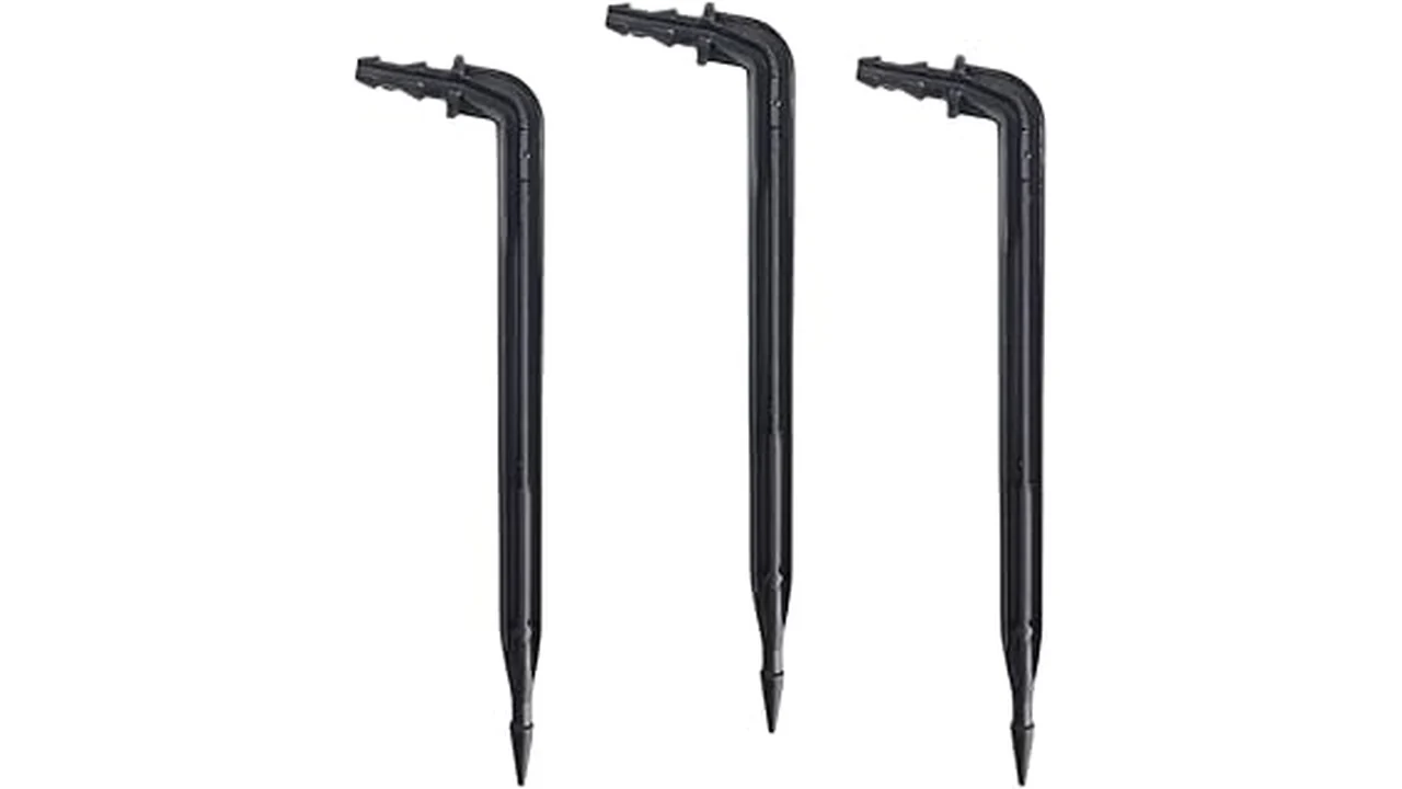 The image shows a selection of drip emitters for hydroponic systems, highlighting top choices.
