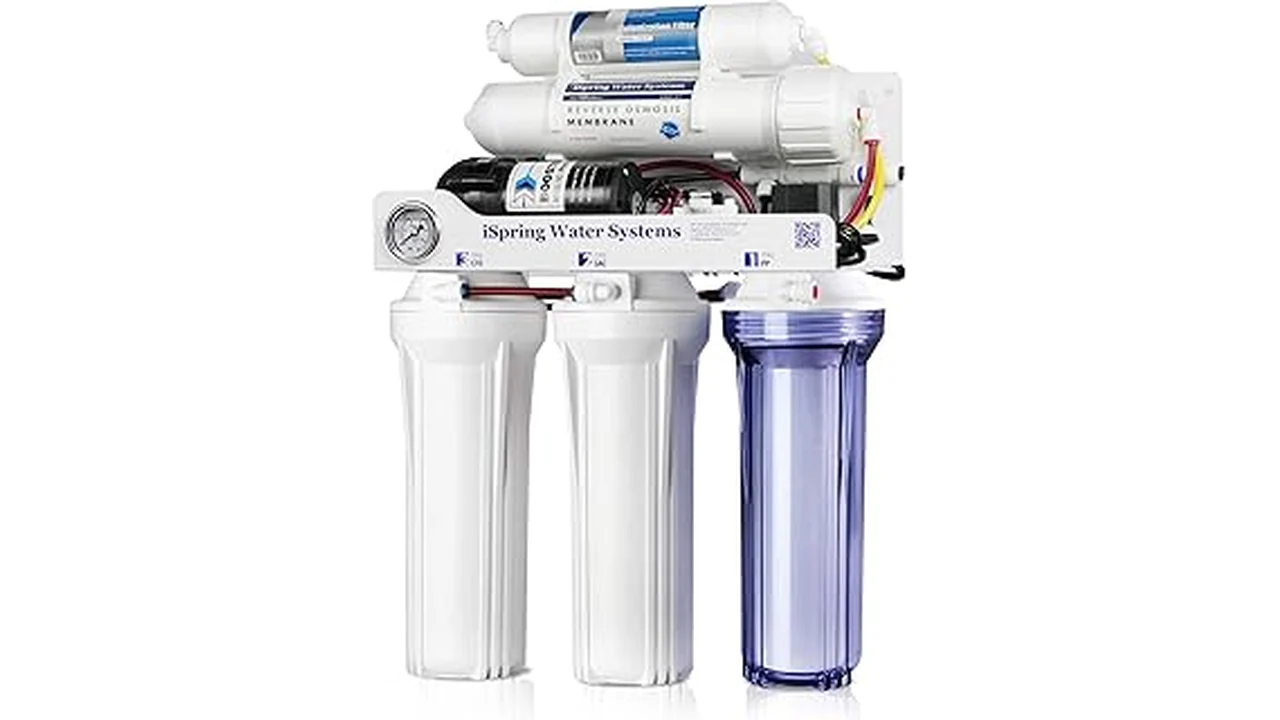 The image shows a clean reverse osmosis water filter system, ideal for hydroponic gardening.