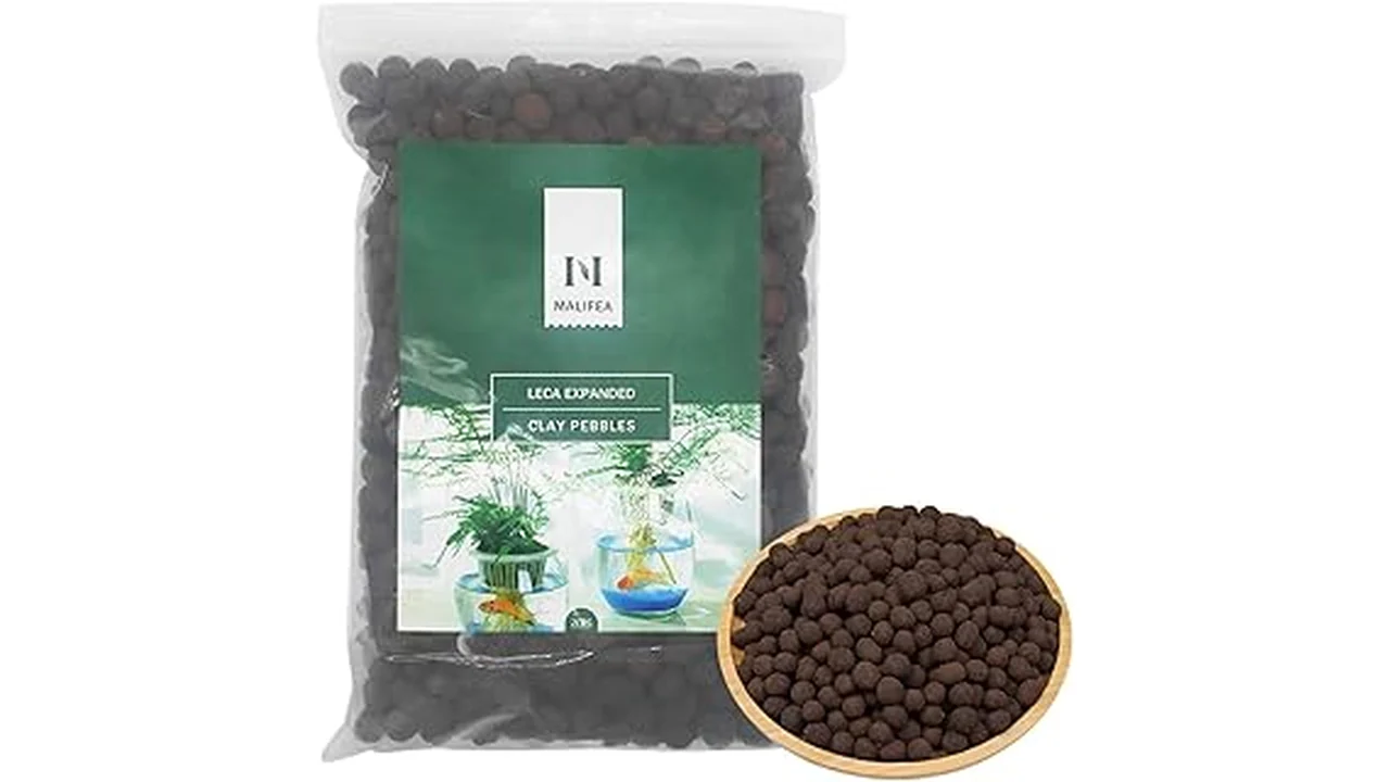 Top 5 Custom Best Clay Pebbles for Hydroponics 12 The image shows smooth, lightweight clay pebbles ideal for hydroponic systems.