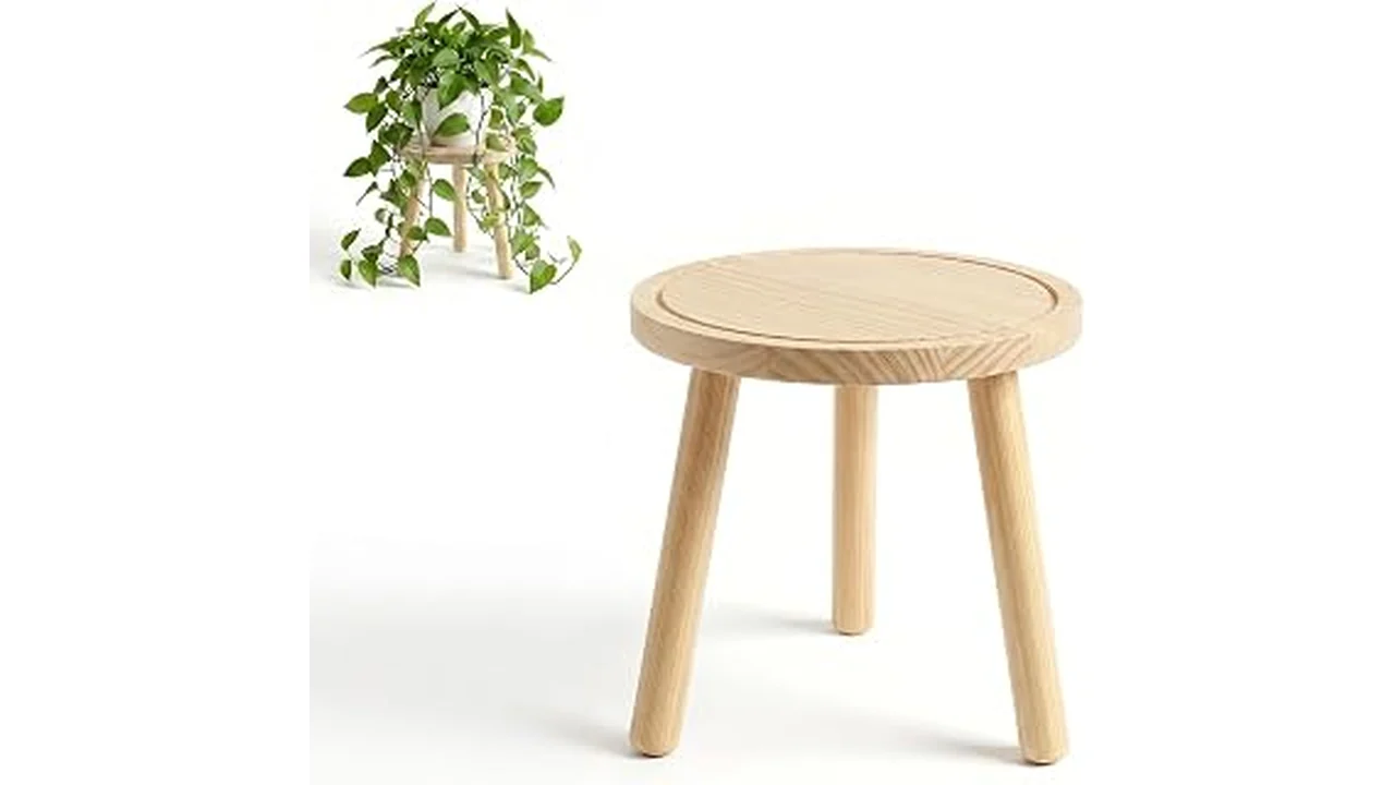 Best 10 Wooden Indoor Plant Stand for Plant Collections Revi 7 The image shows a stylish wooden indoor plant stand displaying multiple plants, perfect for your collection.